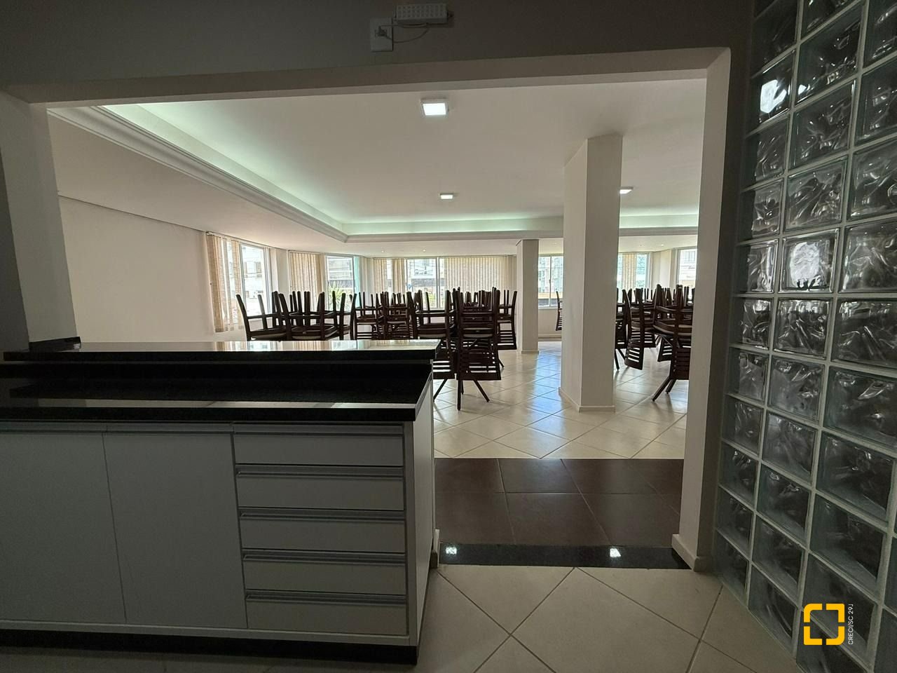 Apartamento com 42m², 1 quarto, 1 garagem, no bairro Ingleses em Florianópolis