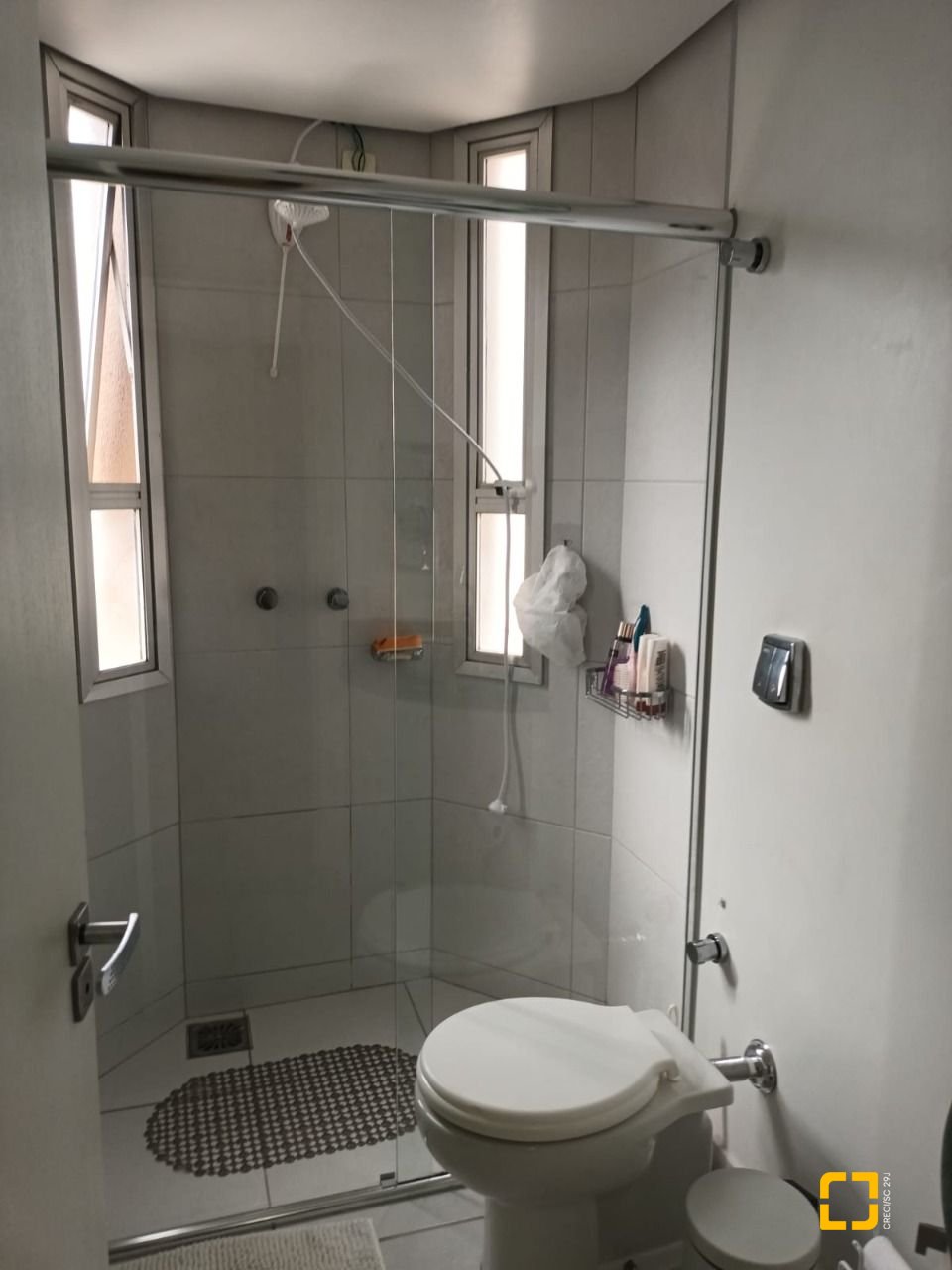 Apartamento com 89m², 4 quartos (sendo 1 suíte), 1 garagem, no bairro Centro em Florianópolis