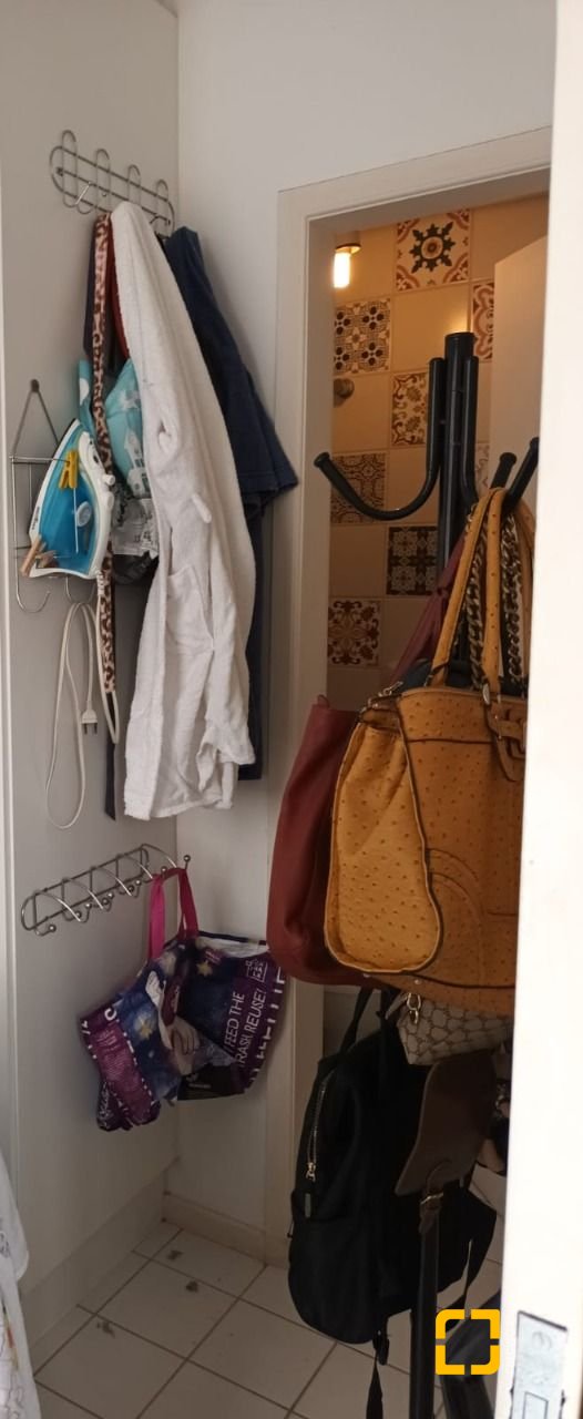 Apartamento com 89m², 4 quartos (sendo 1 suíte), 1 garagem, no bairro Centro em Florianópolis