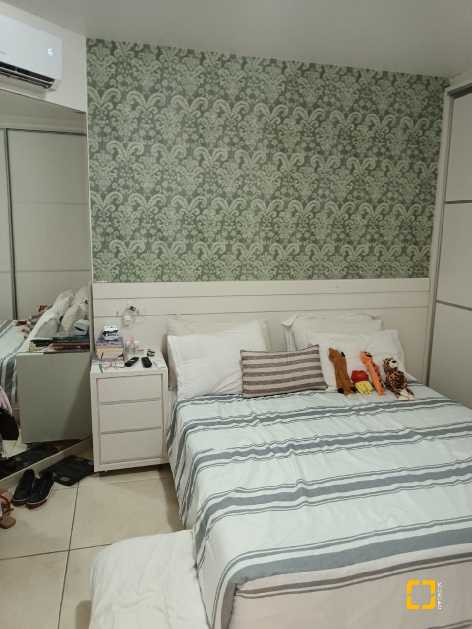 Apartamento com 89m², 4 quartos (sendo 1 suíte), 1 garagem, no bairro Centro em Florianópolis