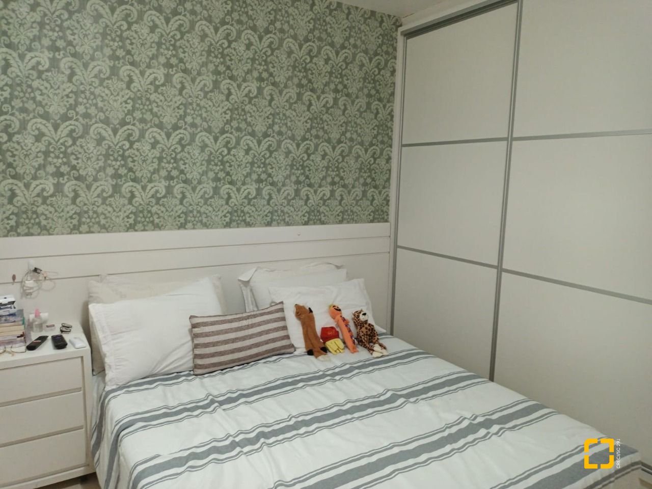 Apartamento com 89m², 4 quartos (sendo 1 suíte), 1 garagem, no bairro Centro em Florianópolis