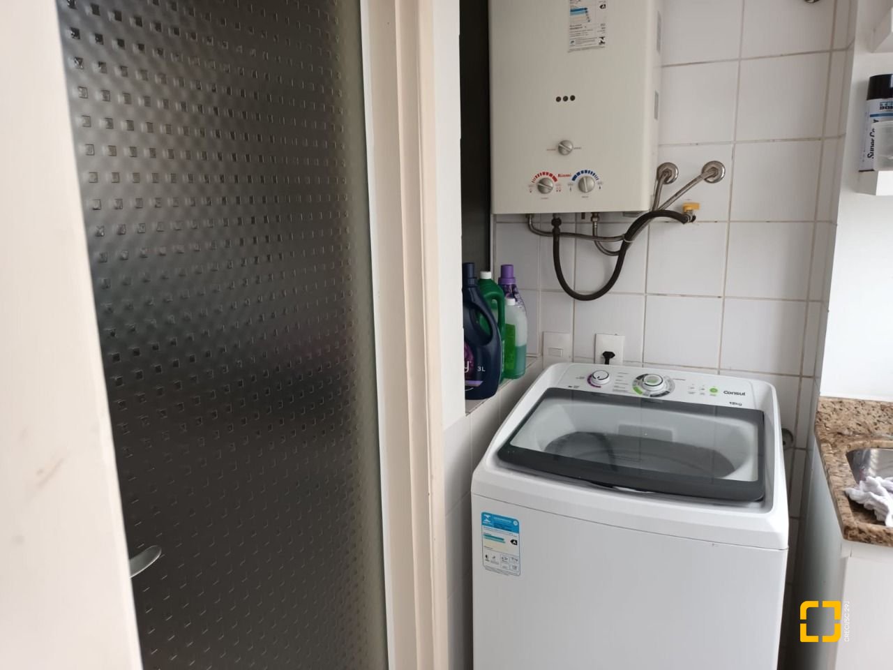 Apartamento com 89m², 4 quartos (sendo 1 suíte), 1 garagem, no bairro Centro em Florianópolis