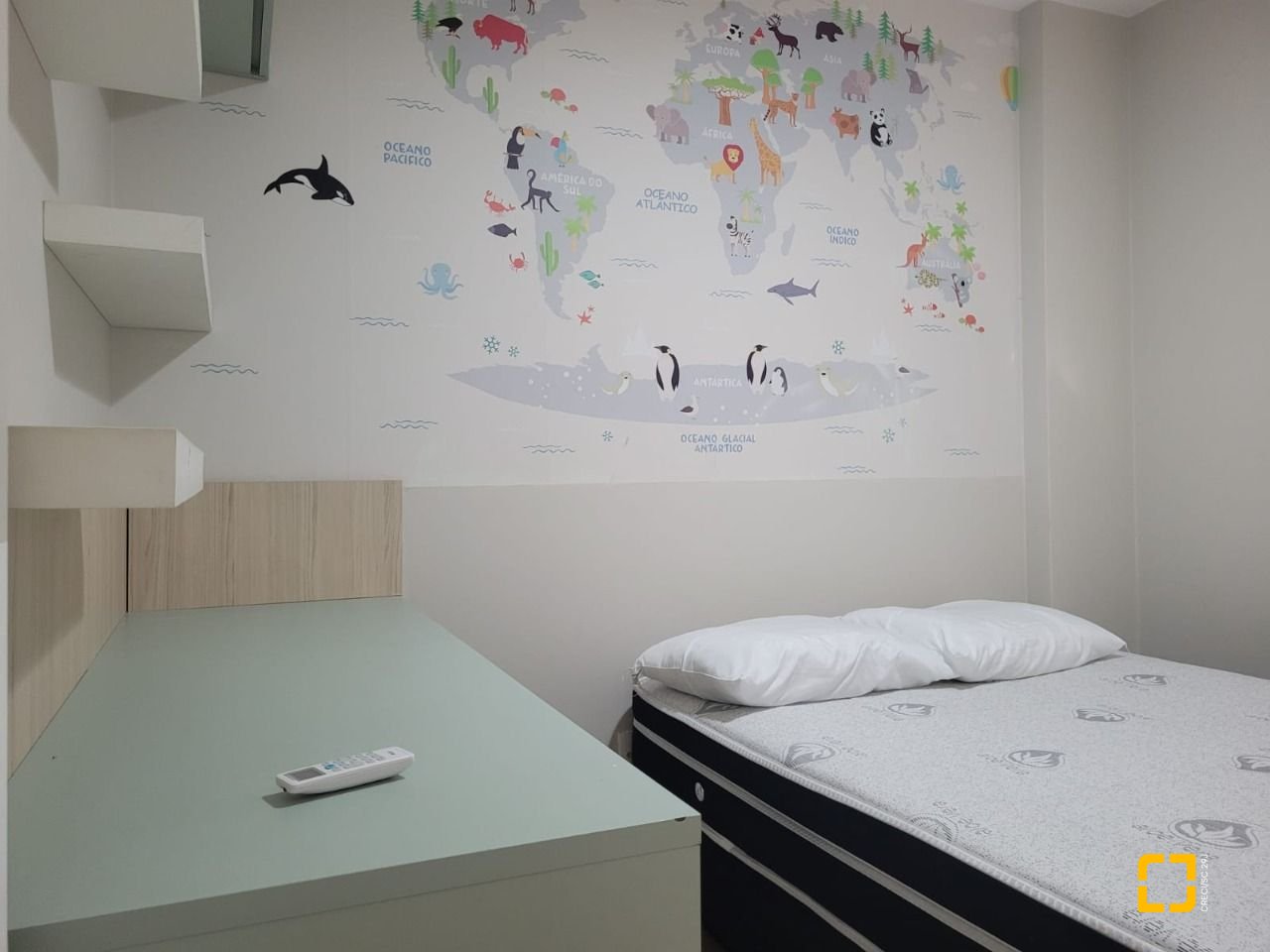 Cobertura com 127m², 3 quartos (sendo 1 suíte), 2 garagens, no bairro Saco Grande em Florianópolis