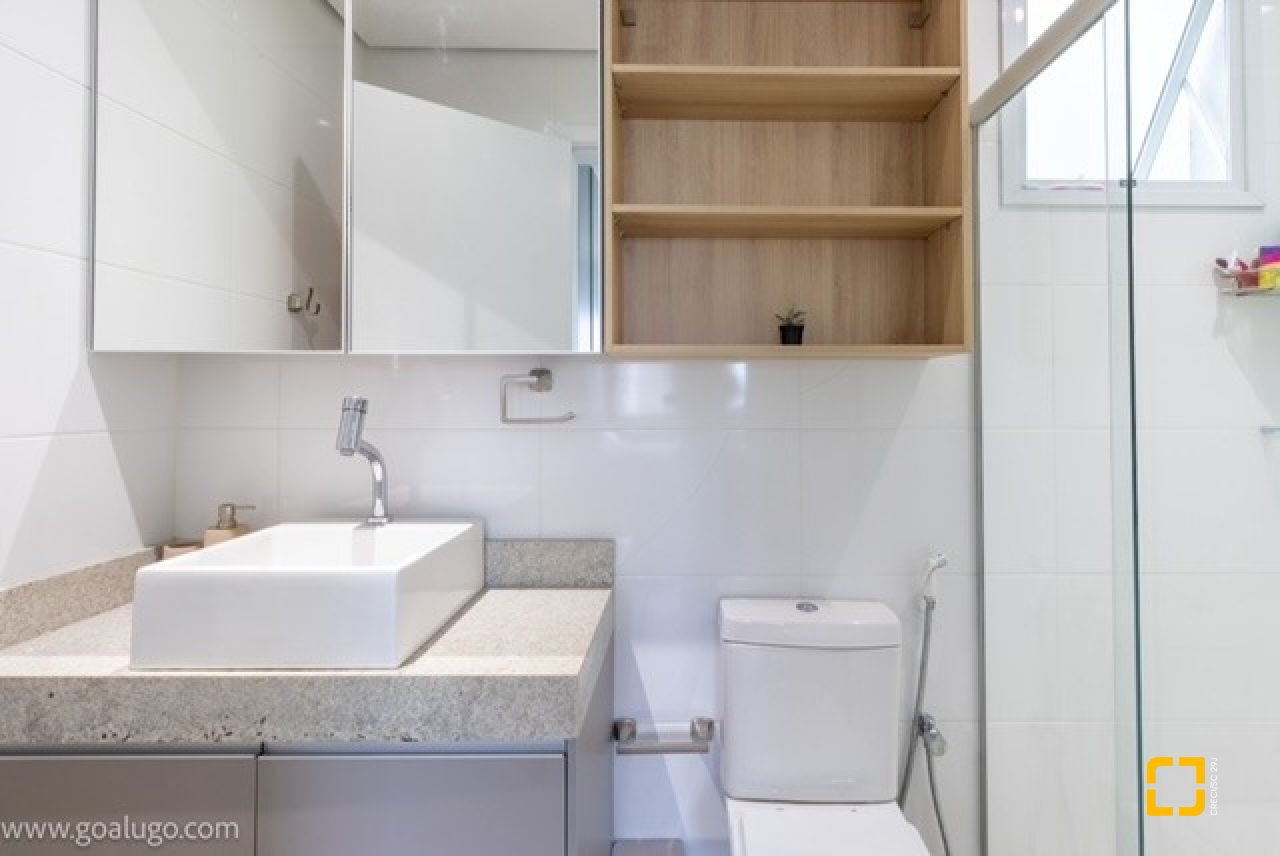 Apartamento com 75m², 3 quartos (sendo 1 suíte), 2 garagens, no bairro Campeche em Florianópolis