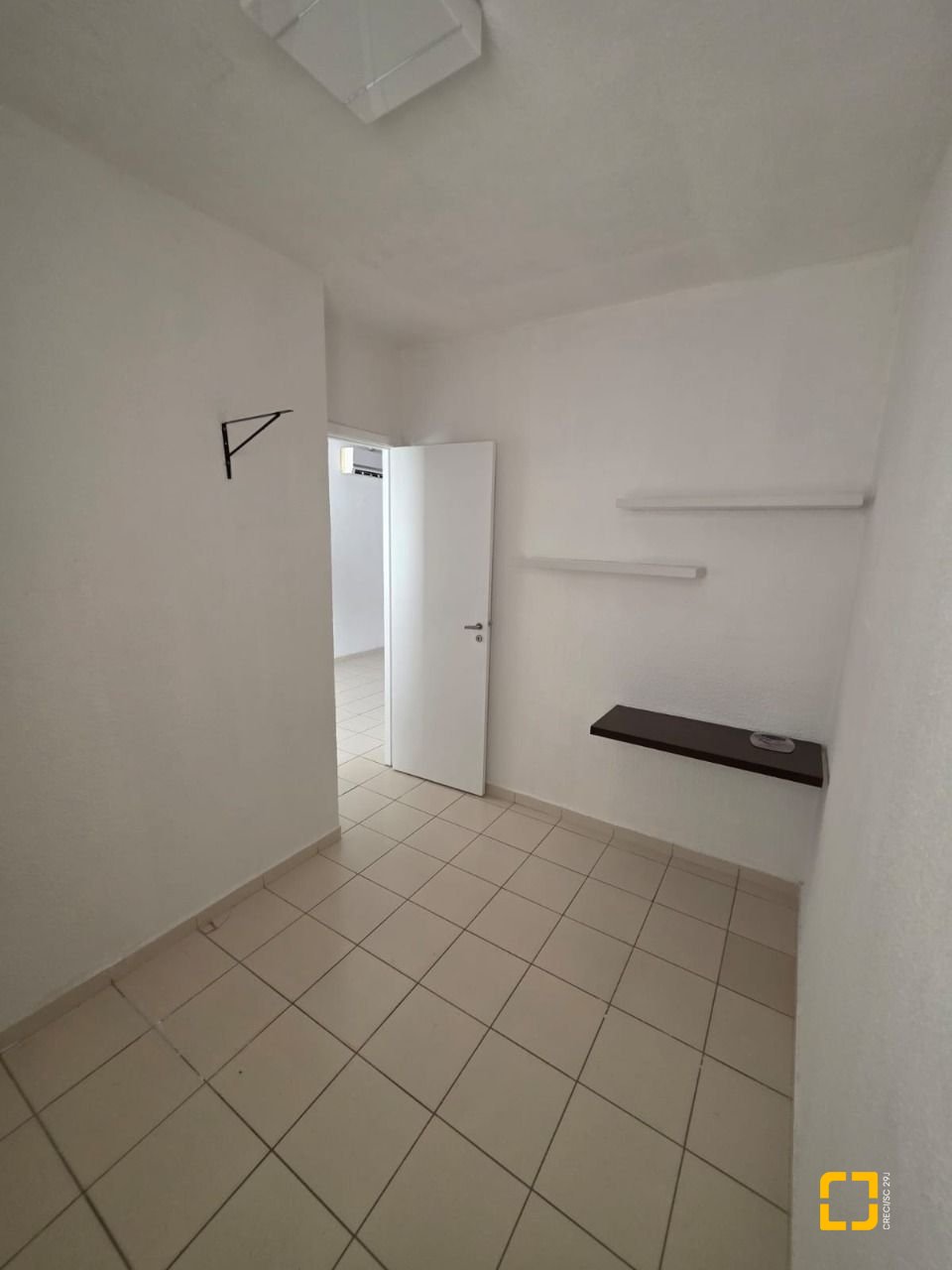 Casa de Condomínio com 67m², 3 quartos, 2 garagens, no bairro Bela Vista em Palhoça