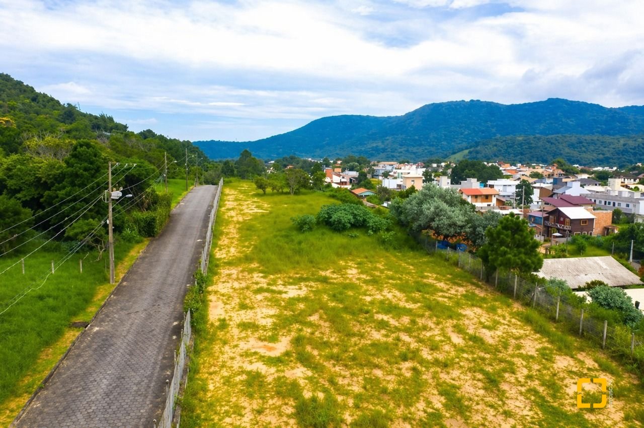 Terreno com 6000m², no bairro Campeche em Florianópolis