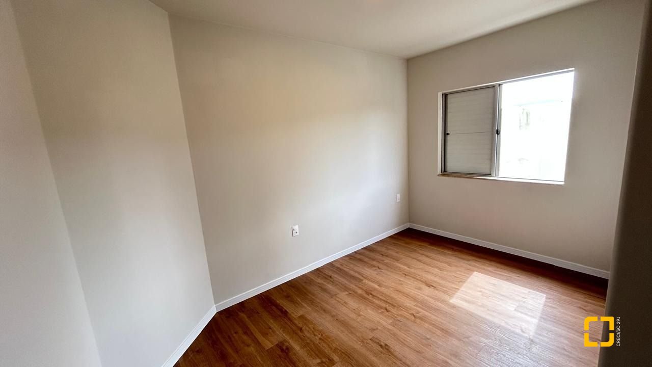 Apartamento com 89m², 4 quartos (sendo 1 suíte), 1 garagem, no bairro Trindade em Florianópolis