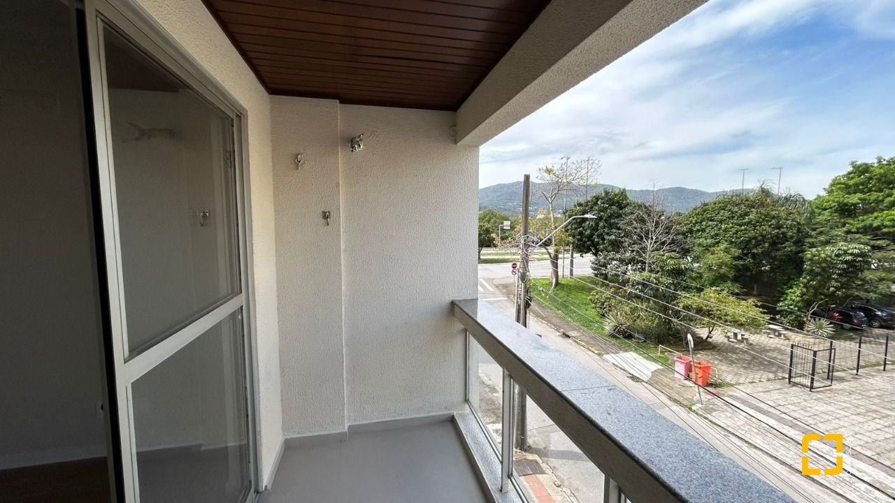 Apartamento com 89m², 4 quartos (sendo 1 suíte), 1 garagem, no bairro Trindade em Florianópolis
