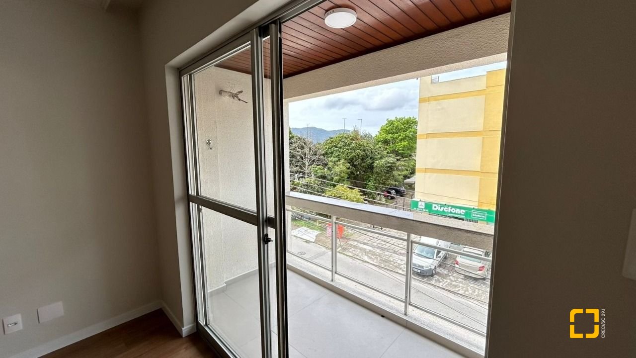 Apartamento com 89m², 4 quartos (sendo 1 suíte), 1 garagem, no bairro Trindade em Florianópolis