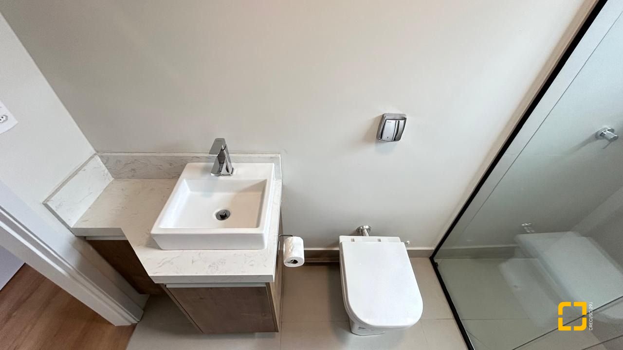 Apartamento com 89m², 4 quartos (sendo 1 suíte), 1 garagem, no bairro Trindade em Florianópolis