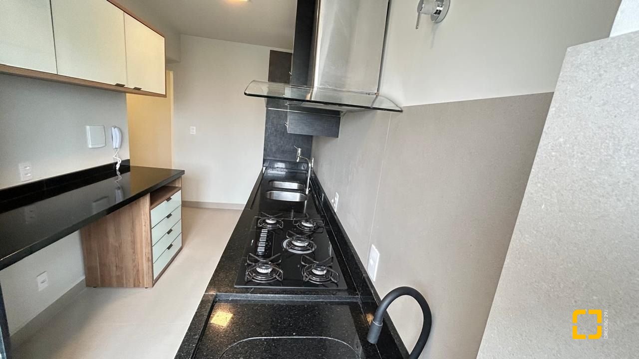 Apartamento com 89m², 4 quartos (sendo 1 suíte), 1 garagem, no bairro Trindade em Florianópolis