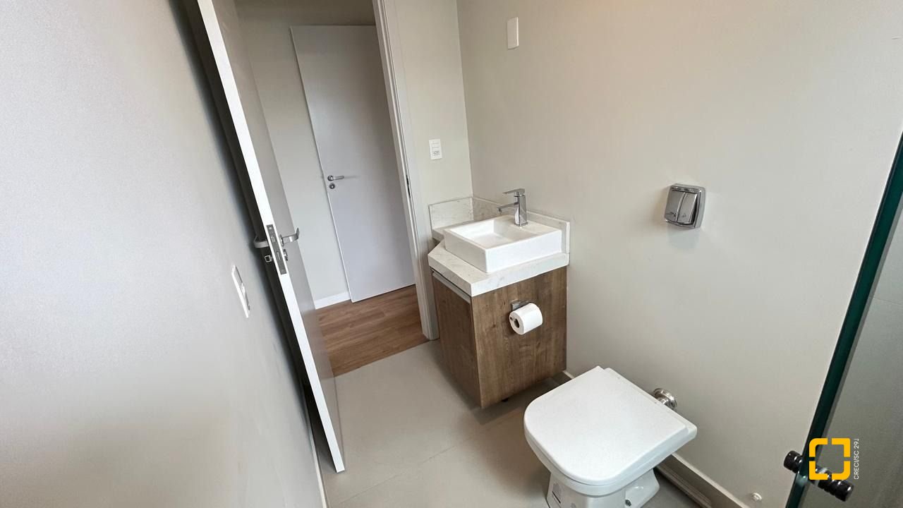 Apartamento com 89m², 4 quartos (sendo 1 suíte), 1 garagem, no bairro Trindade em Florianópolis