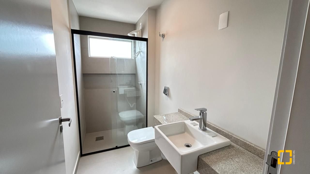 Apartamento com 89m², 4 quartos (sendo 1 suíte), 1 garagem, no bairro Trindade em Florianópolis