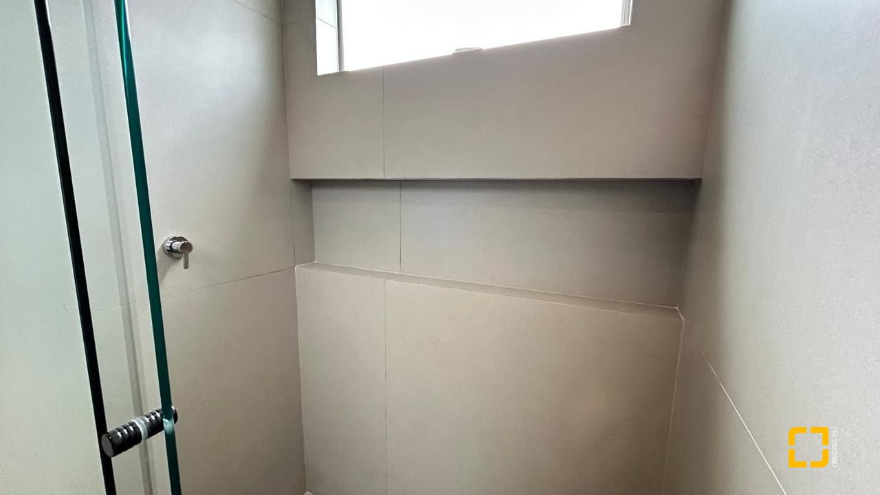 Apartamento com 89m², 4 quartos (sendo 1 suíte), 1 garagem, no bairro Trindade em Florianópolis