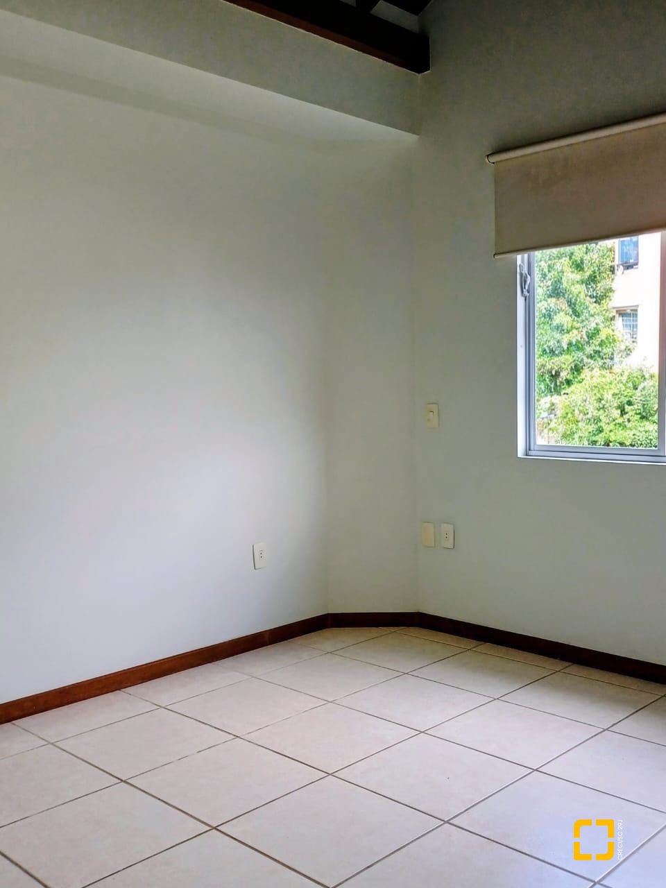 Casa de Condomínio com 200m², 3 quartos (sendo 1 suíte), 2 garagens, no bairro Santo Antônio de Lisboa em Florianópolis