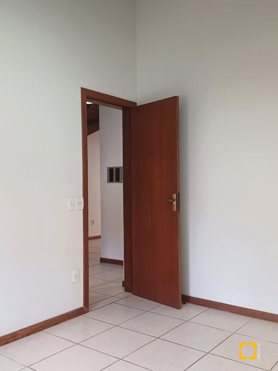 Casa de Condomínio com 200m², 3 quartos (sendo 1 suíte), 2 garagens, no bairro Santo Antônio de Lisboa em Florianópolis