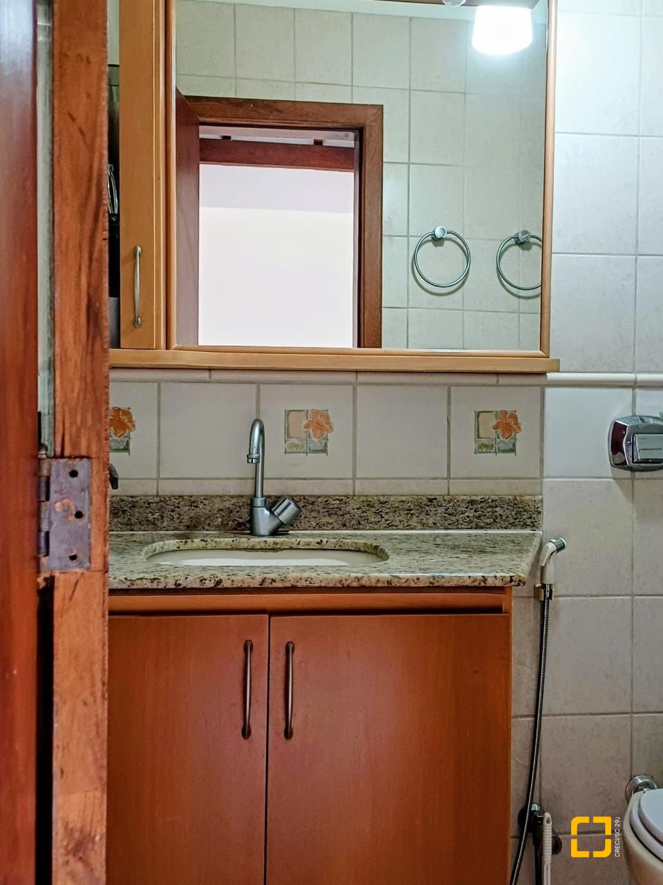 Casa de Condomínio com 200m², 3 quartos (sendo 1 suíte), 2 garagens, no bairro Santo Antônio de Lisboa em Florianópolis