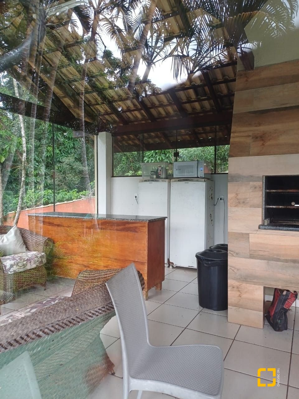 Casa de Condomínio com 200m², 3 quartos (sendo 1 suíte), 2 garagens, no bairro Santo Antônio de Lisboa em Florianópolis