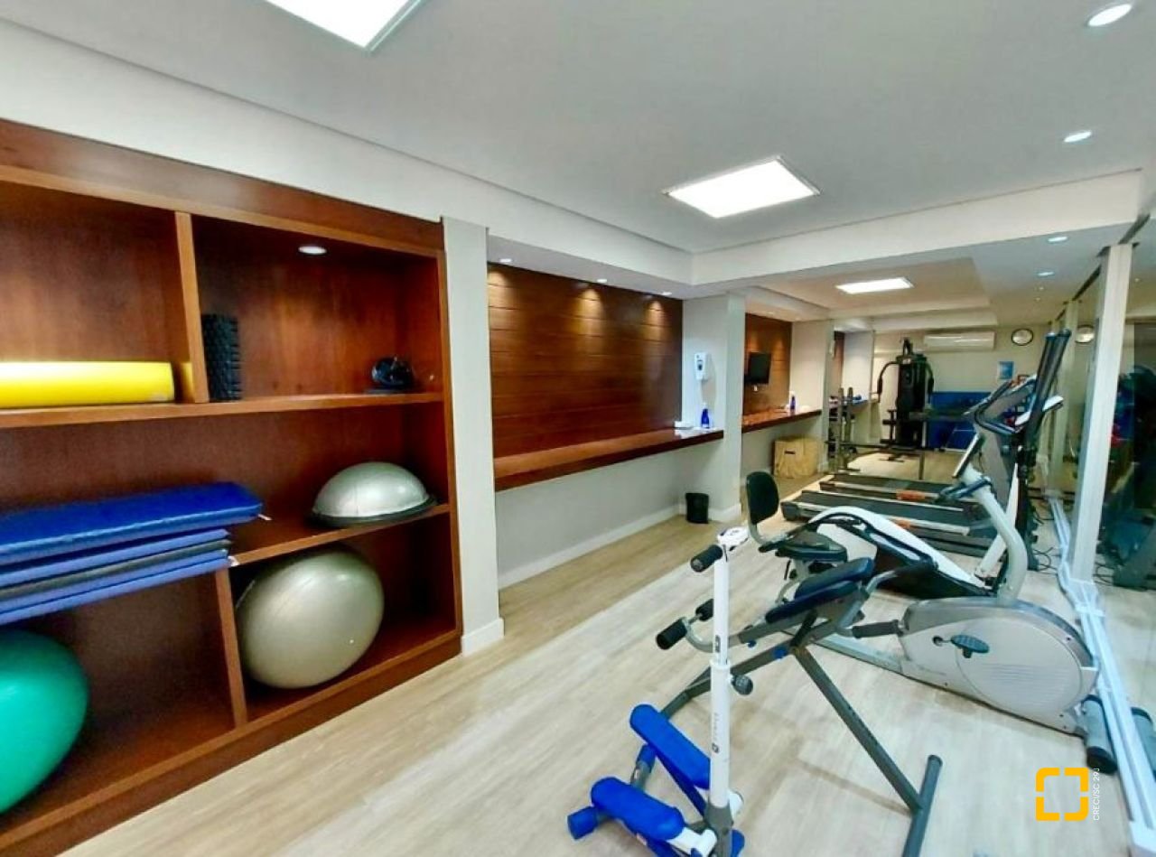 Apartamento com 75m², 4 quartos (sendo 1 suíte), 1 garagem, no bairro Itacorubi em Florianópolis