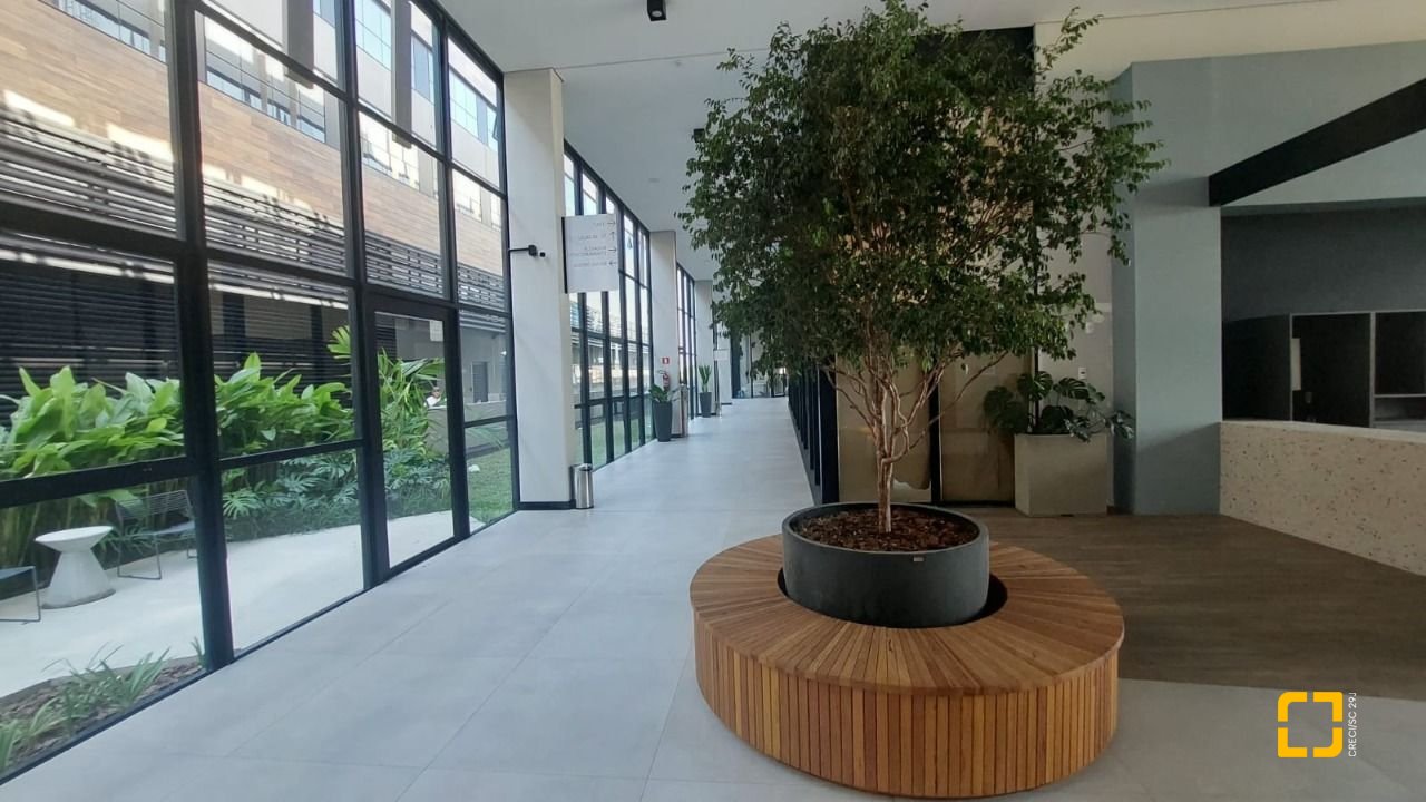 Sala com 27m², 1 garagem, no bairro Campeche em Florianópolis