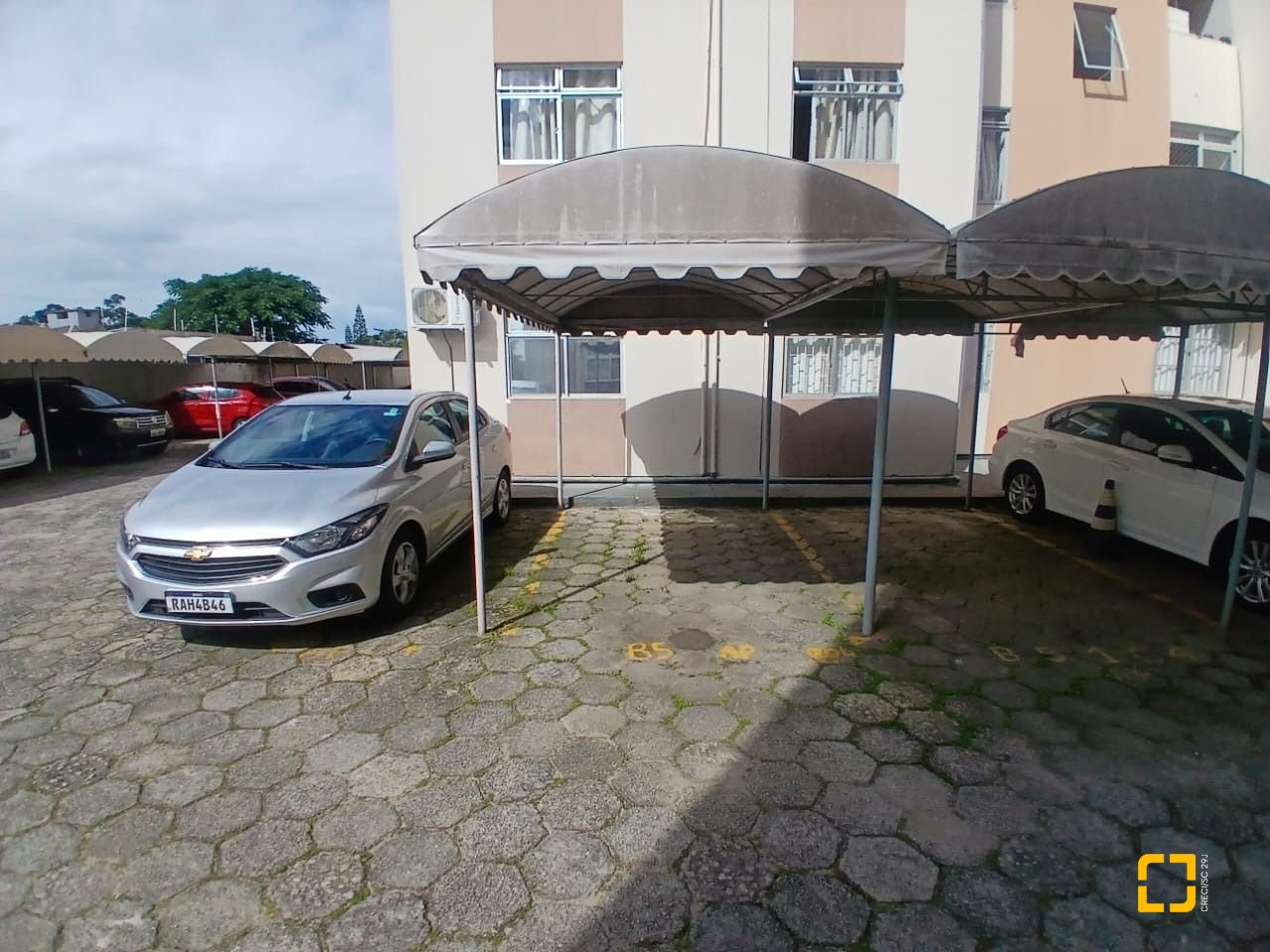 Apartamento com 53m², 2 quartos, 1 garagem, no bairro Capoeiras em Florianópolis