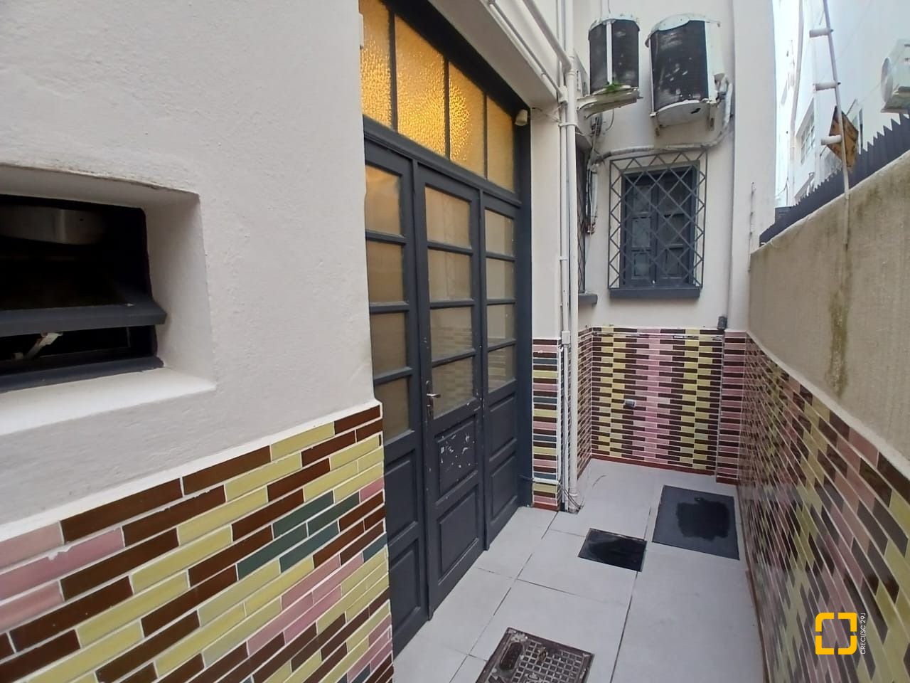Apartamento com 93m², 3 quartos, no bairro Centro em Florianópolis