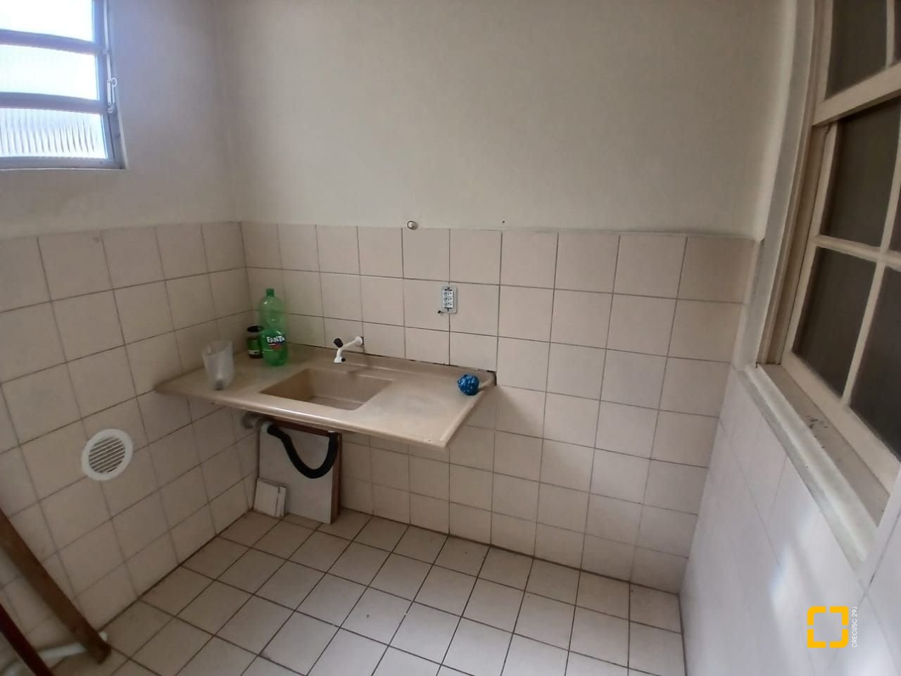 Apartamento com 93m², 3 quartos, no bairro Centro em Florianópolis