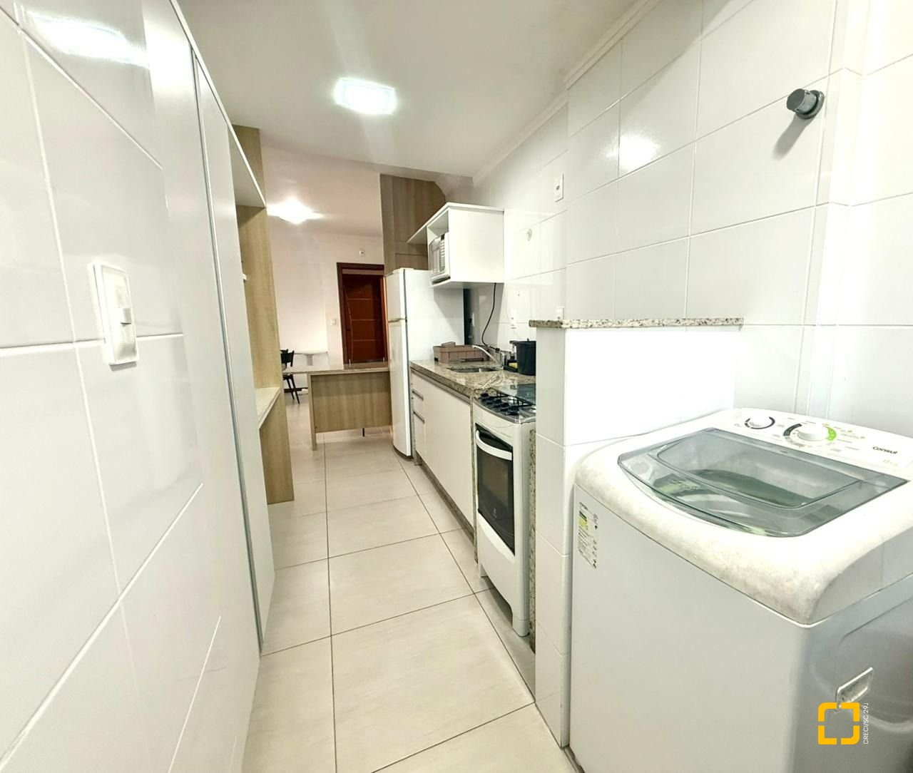 Apartamento com 80m², 3 quartos (sendo 1 suíte), 1 garagem, no bairro Ingleses em Florianópolis
