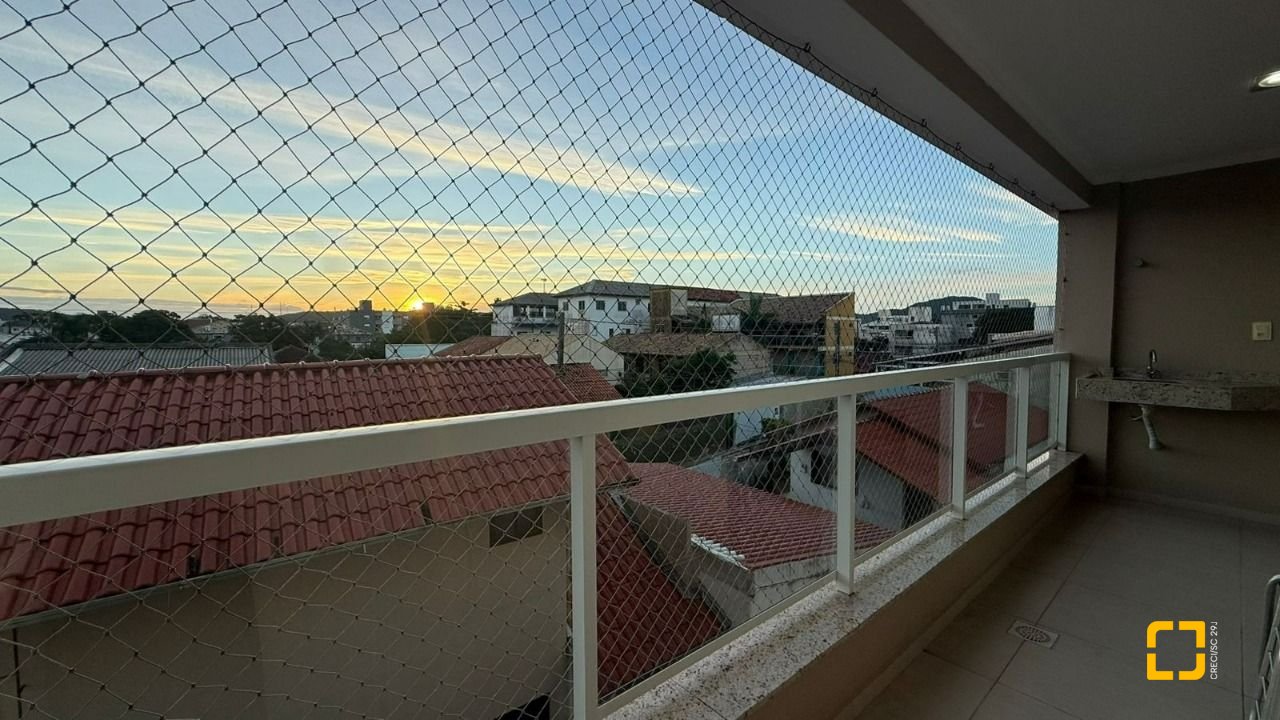 Apartamento com 80m², 3 quartos (sendo 1 suíte), 1 garagem, no bairro Ingleses em Florianópolis