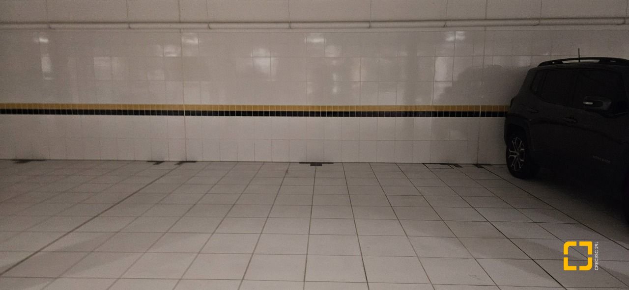 Apartamento com 126m², 3 quartos (sendo 3 suítes), 2 garagens, no bairro Estreito em Florianópolis