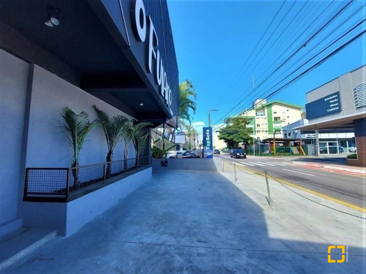 Galpão com 700m², no bairro Estreito em Florianópolis