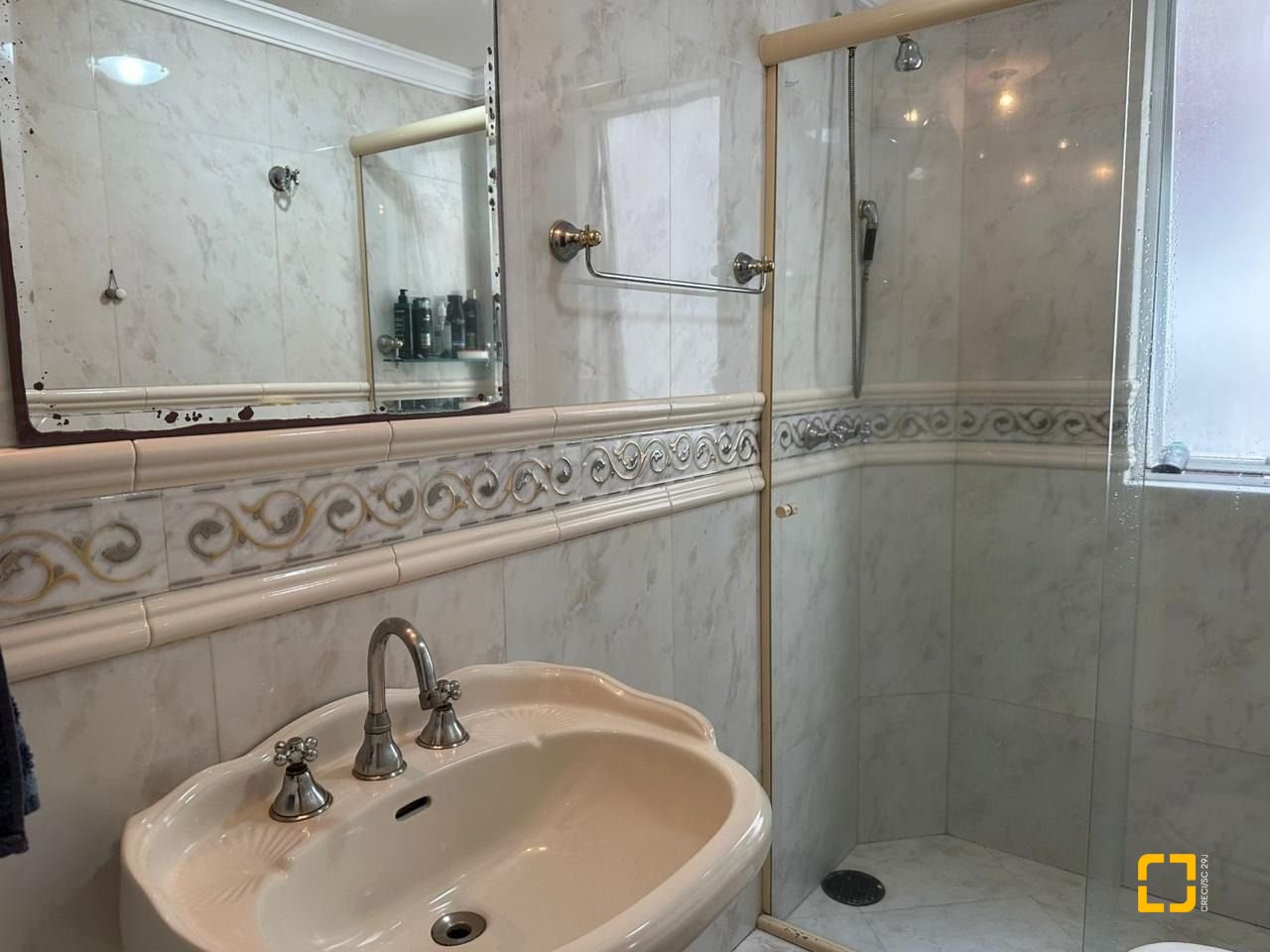 Apartamento com 40m², 1 quarto, no bairro Centro em Florianópolis