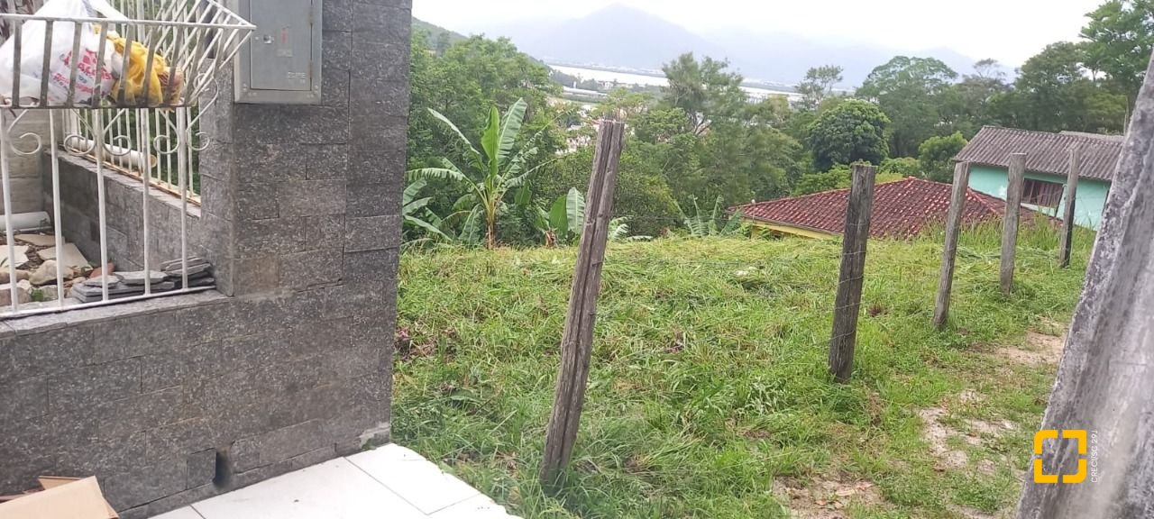 Terreno com 360m², no bairro Bela Vista II em São José