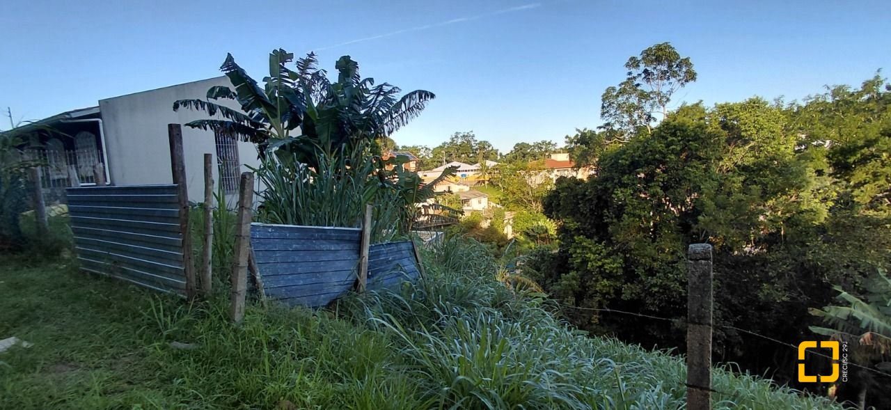 Terreno com 360m², no bairro Bela Vista II em São José
