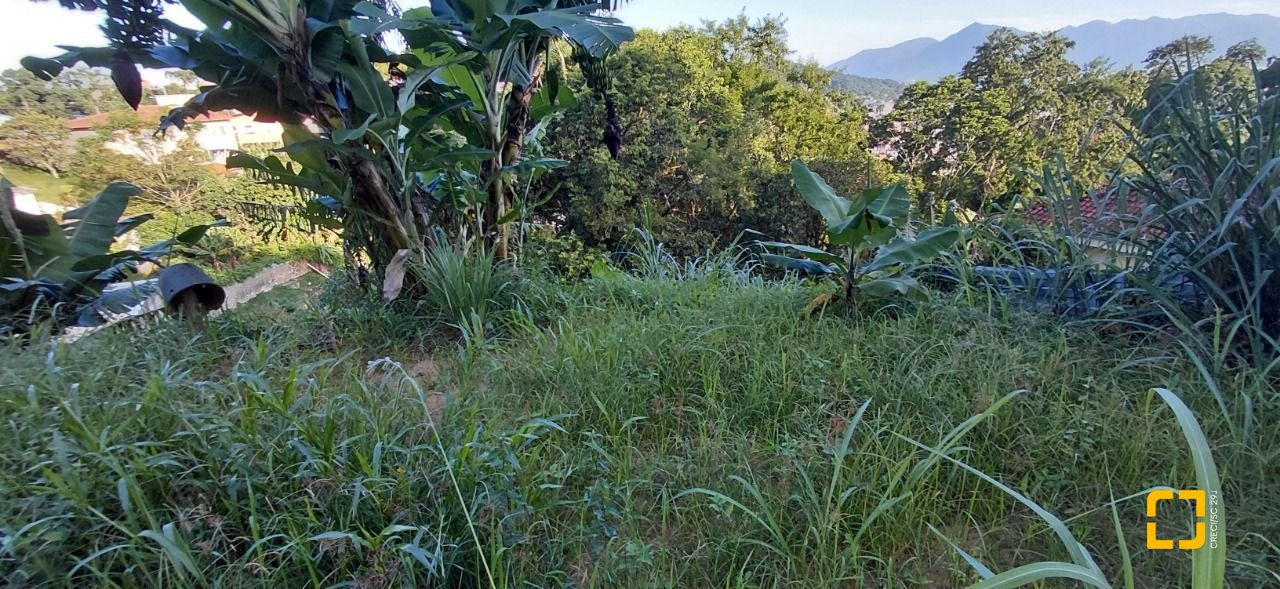 Terreno com 360m², no bairro Bela Vista II em São José