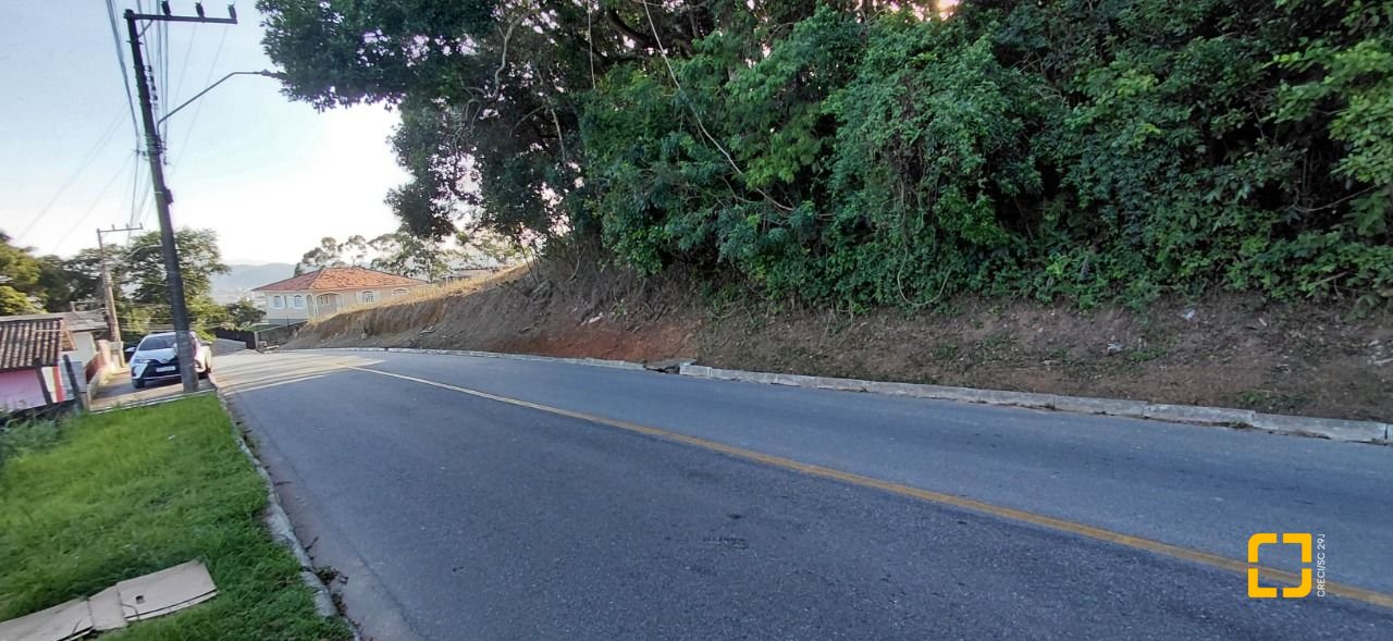 Terreno com 360m², no bairro Bela Vista II em São José