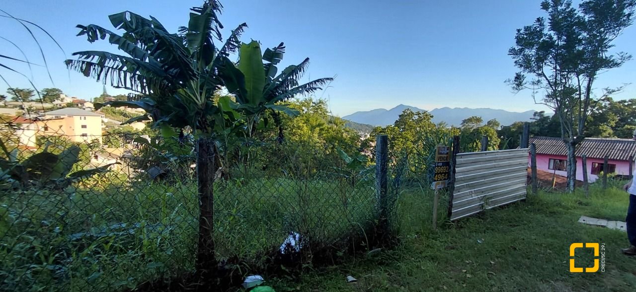 Terreno com 360m², no bairro Bela Vista II em São José
