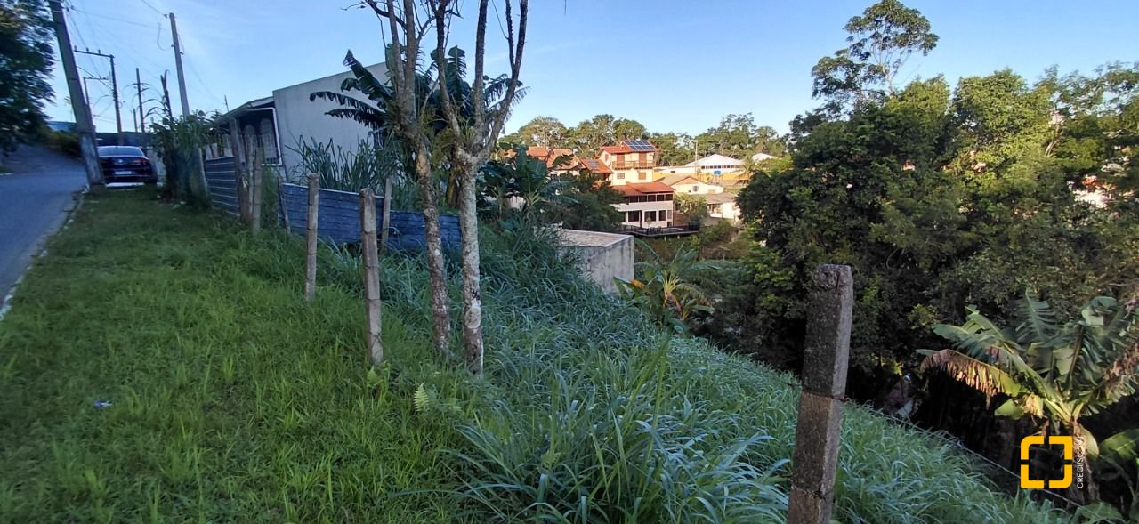 Terreno com 360m², no bairro Bela Vista II em São José