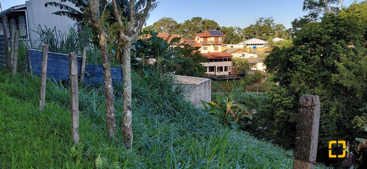 Terreno com 360m², no bairro Bela Vista II em São José