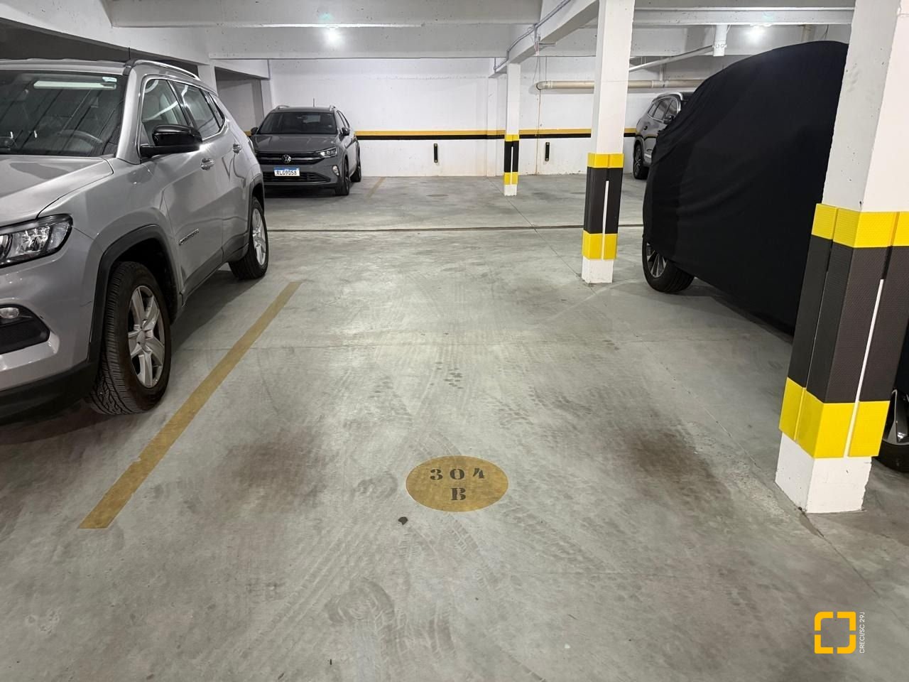 Apartamento com 97m², 4 quartos (sendo 1 suíte), 1 garagem, no bairro Centro em Florianópolis