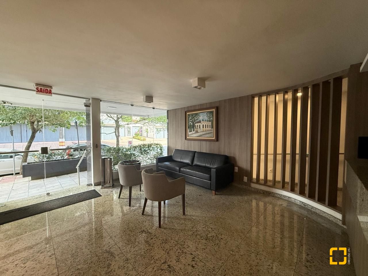 Apartamento com 97m², 4 quartos (sendo 1 suíte), 1 garagem, no bairro Centro em Florianópolis