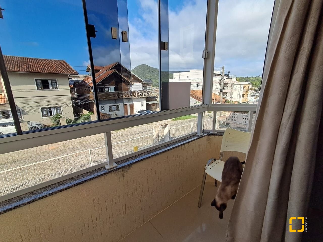 Apartamento com 50m², 3 quartos (sendo 1 suíte), 1 garagem, no bairro Ingleses em Florianópolis
