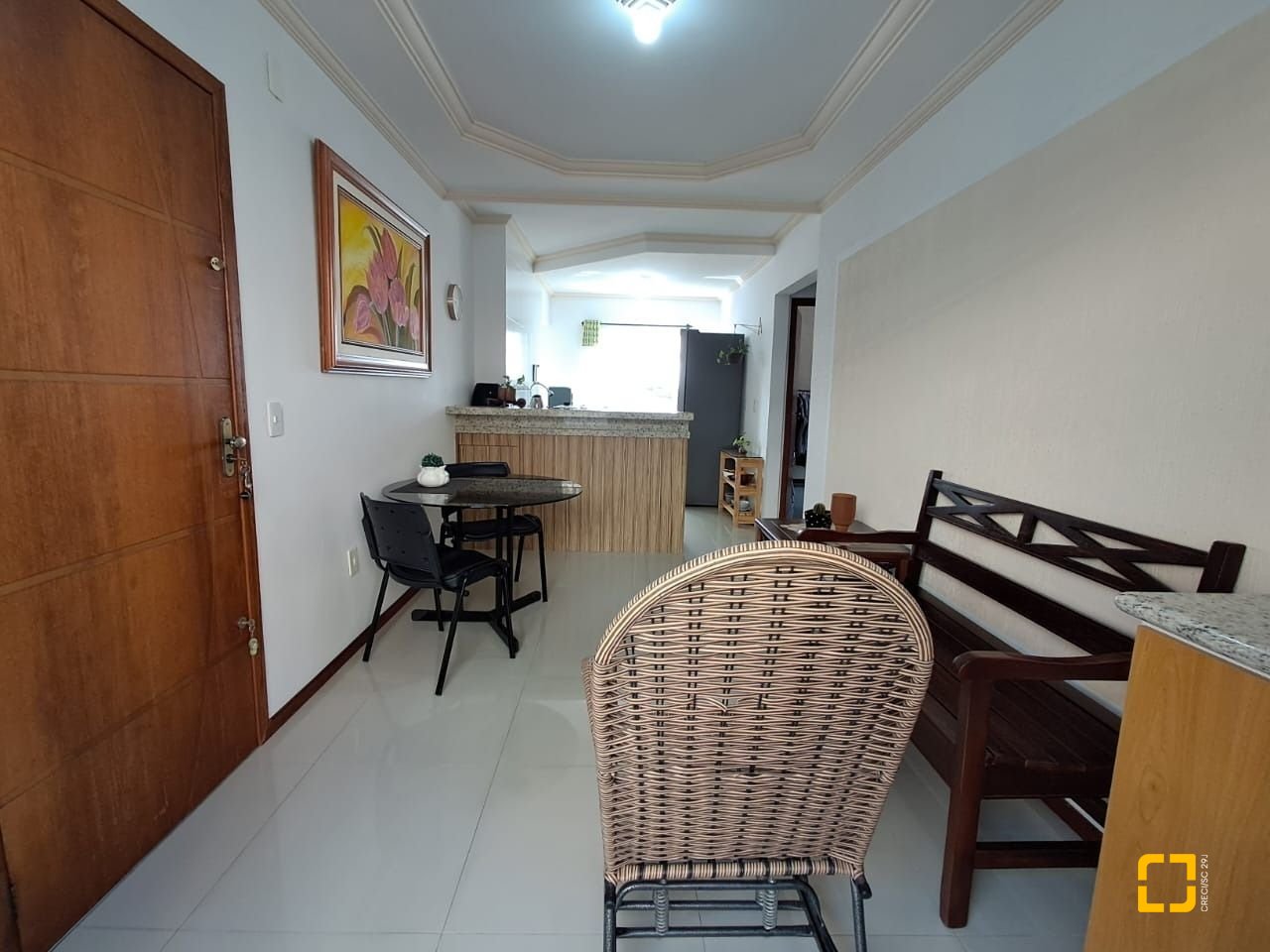 Apartamento com 50m², 3 quartos (sendo 1 suíte), 1 garagem, no bairro Ingleses em Florianópolis