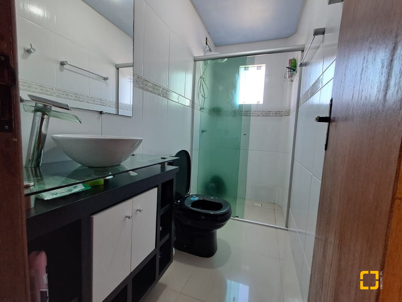 Apartamento com 50m², 3 quartos (sendo 1 suíte), 1 garagem, no bairro Ingleses em Florianópolis