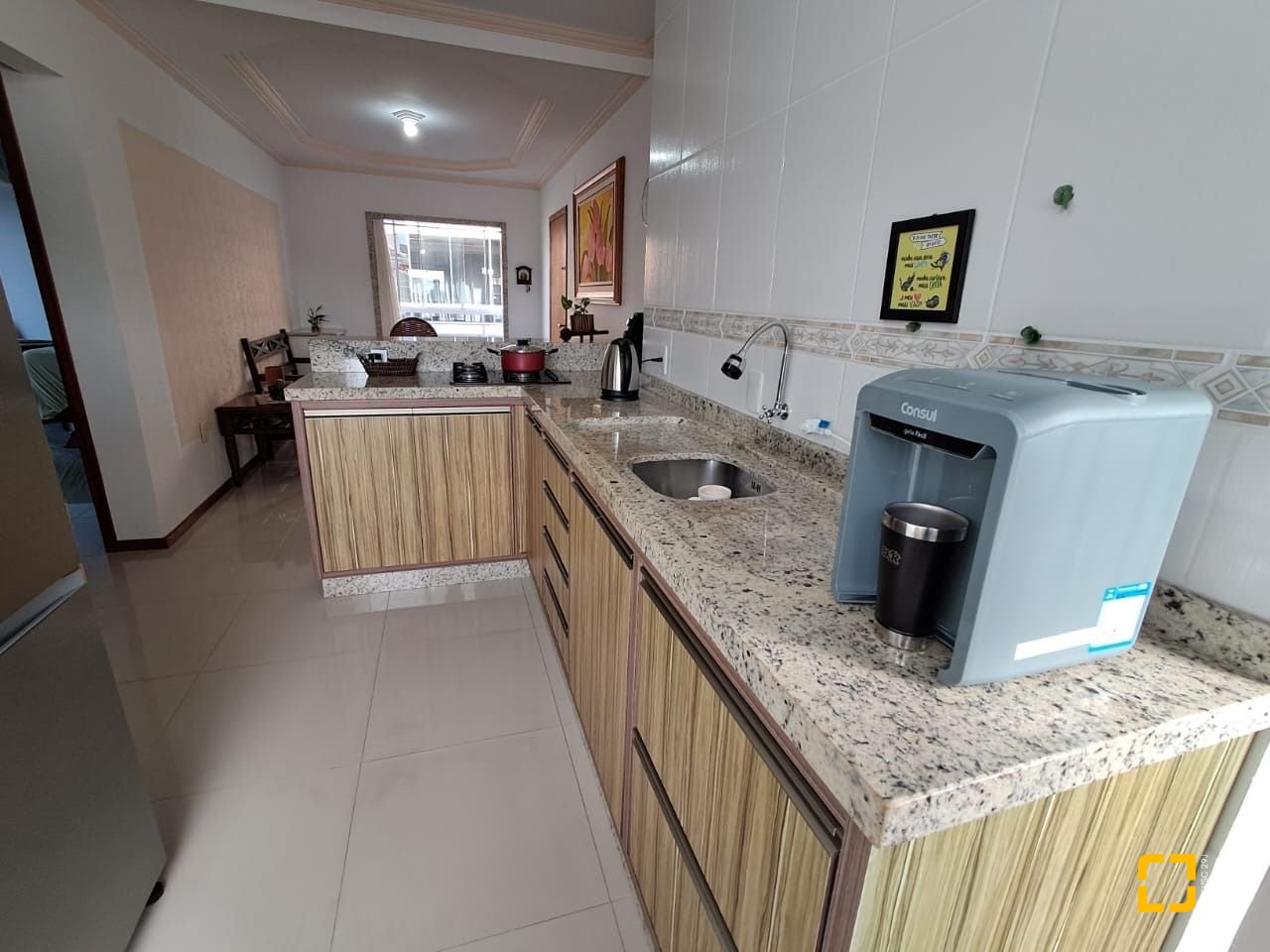 Apartamento com 50m², 3 quartos (sendo 1 suíte), 1 garagem, no bairro Ingleses em Florianópolis