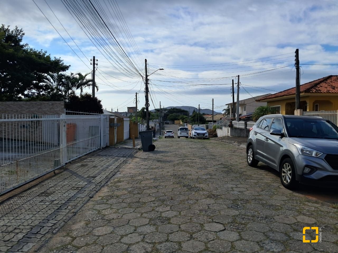 Apartamento com 50m², 3 quartos (sendo 1 suíte), 1 garagem, no bairro Ingleses em Florianópolis