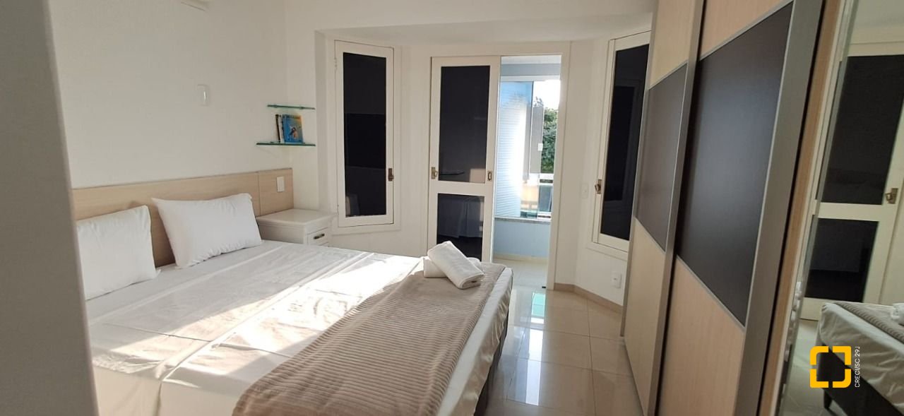 Apartamento com 83m², 4 quartos (sendo 2 suítes), 1 garagem, no bairro Jurerê Internacional em Florianópolis
