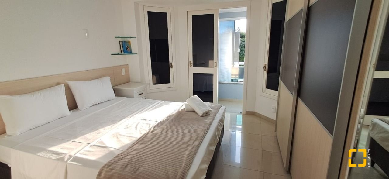 Apartamento com 83m², 4 quartos (sendo 2 suítes), 1 garagem, no bairro Jurerê Internacional em Florianópolis