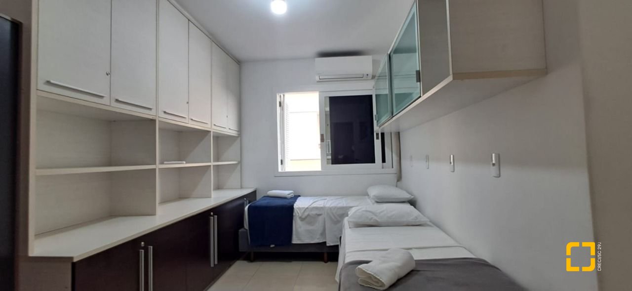 Apartamento com 83m², 4 quartos (sendo 2 suítes), 1 garagem, no bairro Jurerê Internacional em Florianópolis