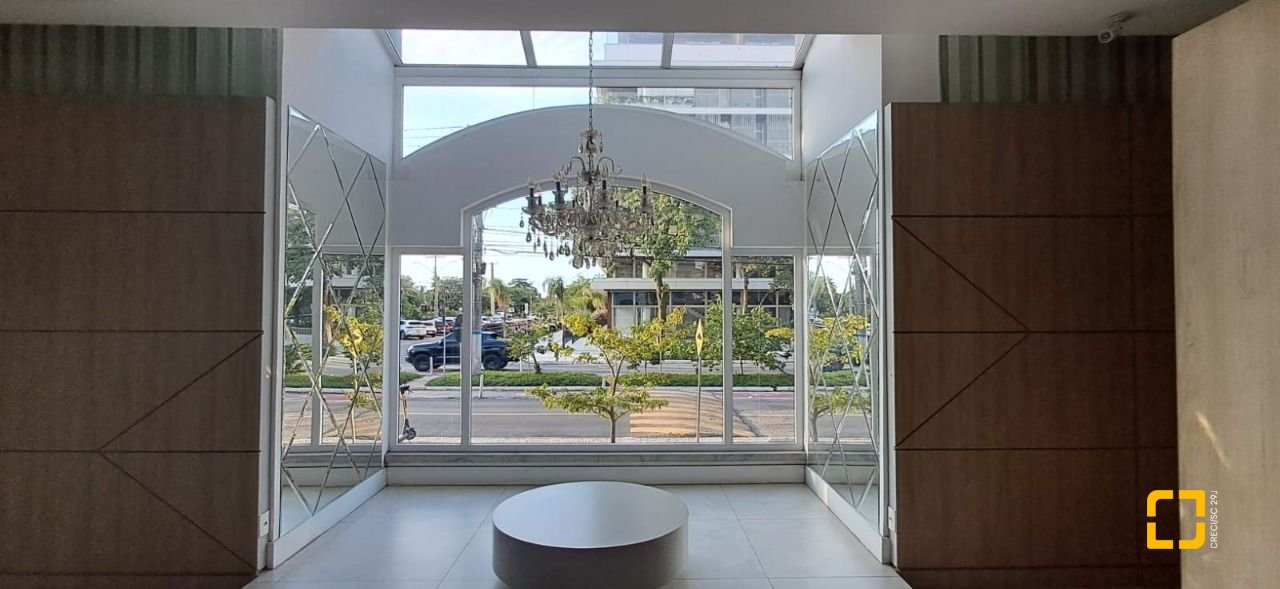 Apartamento com 83m², 4 quartos (sendo 2 suítes), 1 garagem, no bairro Jurerê Internacional em Florianópolis